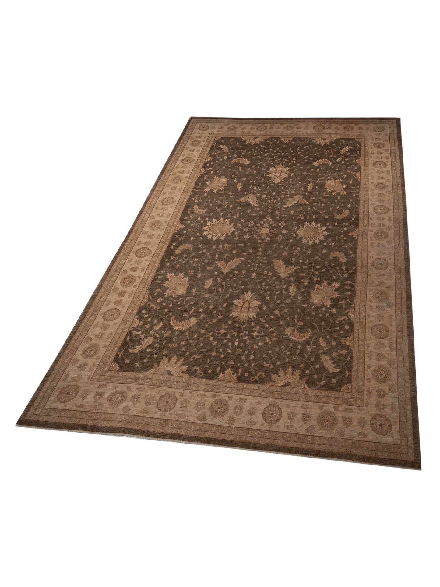 Pasha Sultan 104273 Green Ivory Traditional Hand Knotted Rug