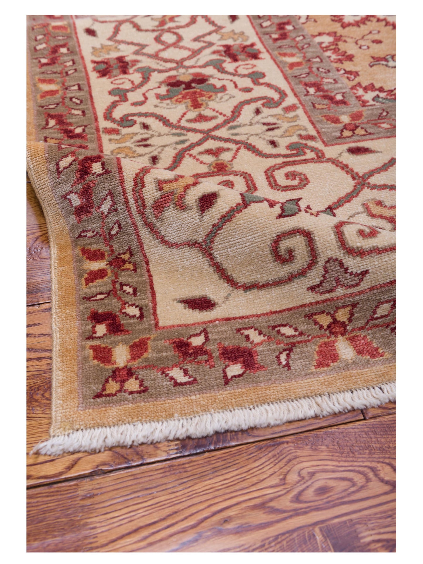 Pasha Antique Loom 108013 Camel Ivory Transitional Hand Knotted Rug