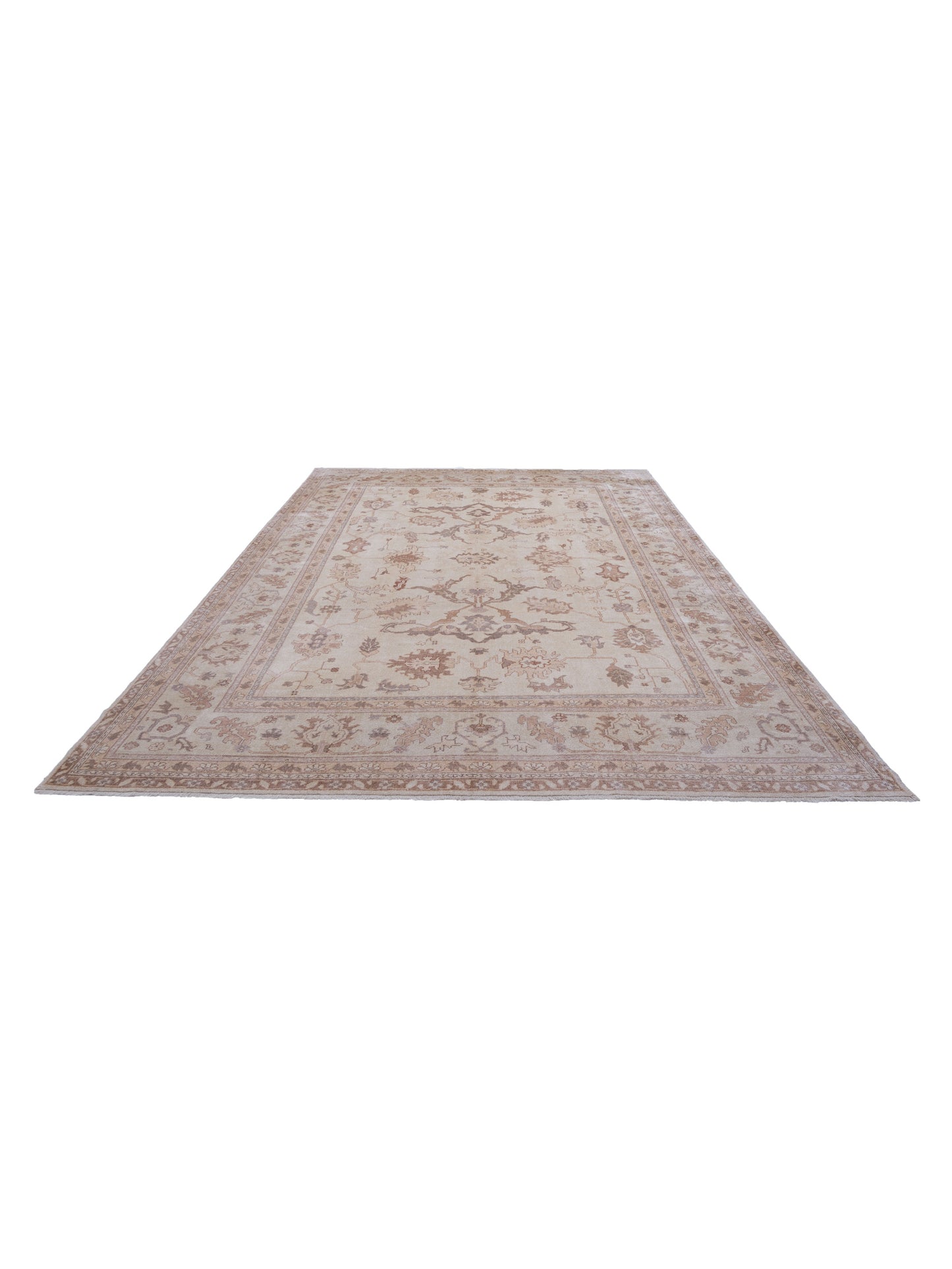 Authentic Angora Oushak Harika Ivory Ivory Traditional Hand Knotted Rug