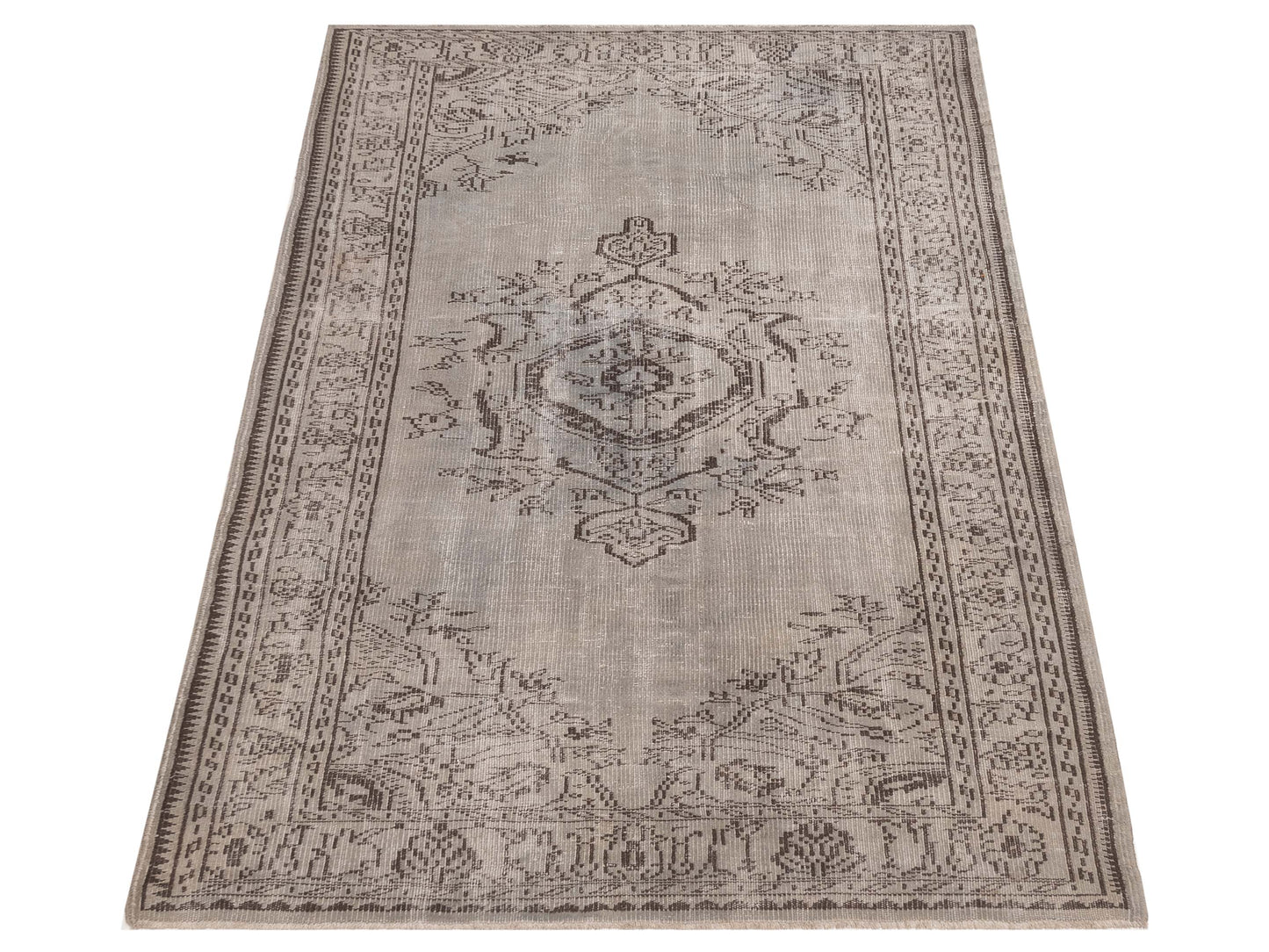 Pasha Vintage 111960 Silver  Traditional Hand Knotted Rug