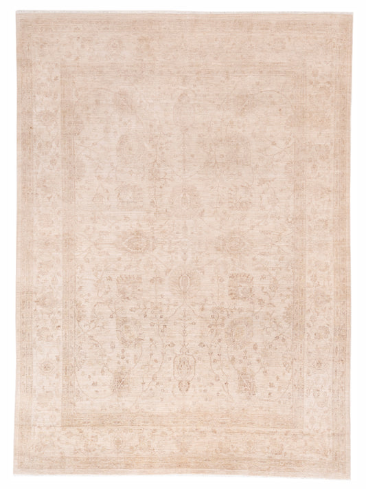 Nomad Laila 112495 Ivory Transitional Hand Knotted Rug