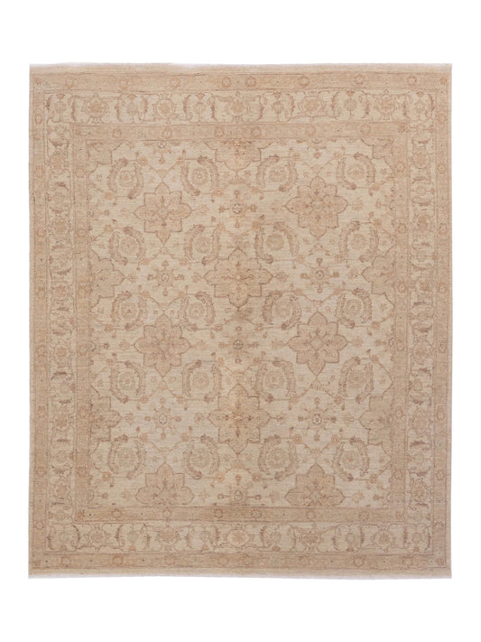 Nomad Laila 113108 Ivory Transitional Hand Knotted Rug