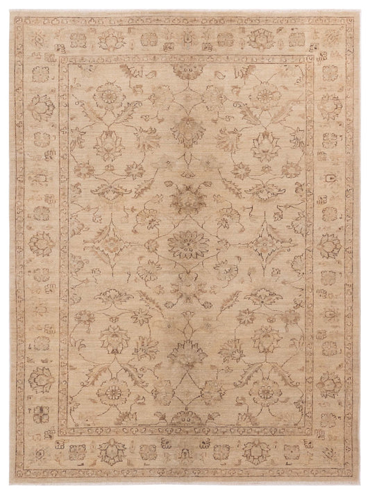 Nomad Laila 113127 Ivory Traditional Hand Knotted Rug