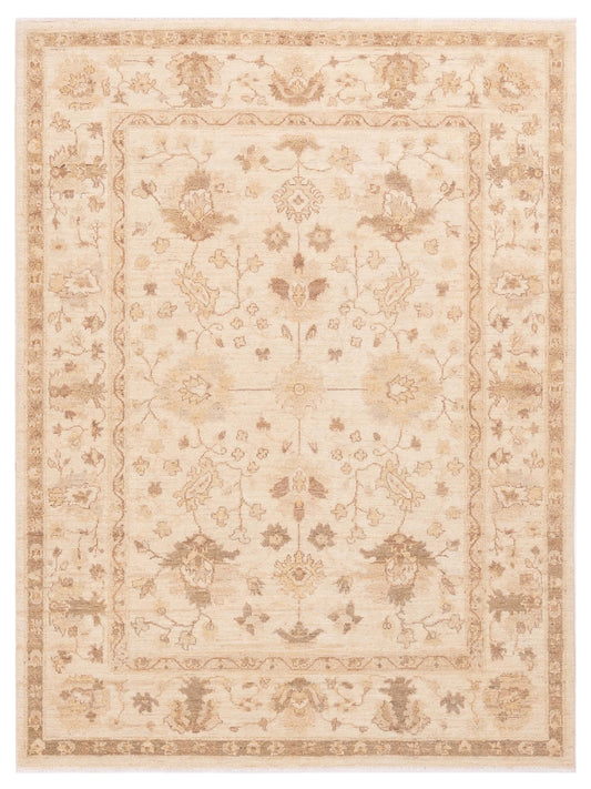 Nomad Laila 115213 Ivory Transitional Hand Knotted Rug