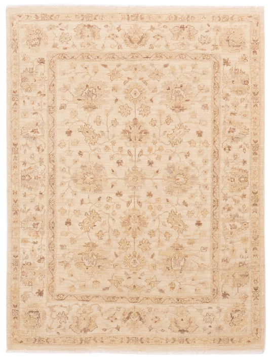 Nomad Laila 115249 Ivory Transitional Hand Knotted Rug