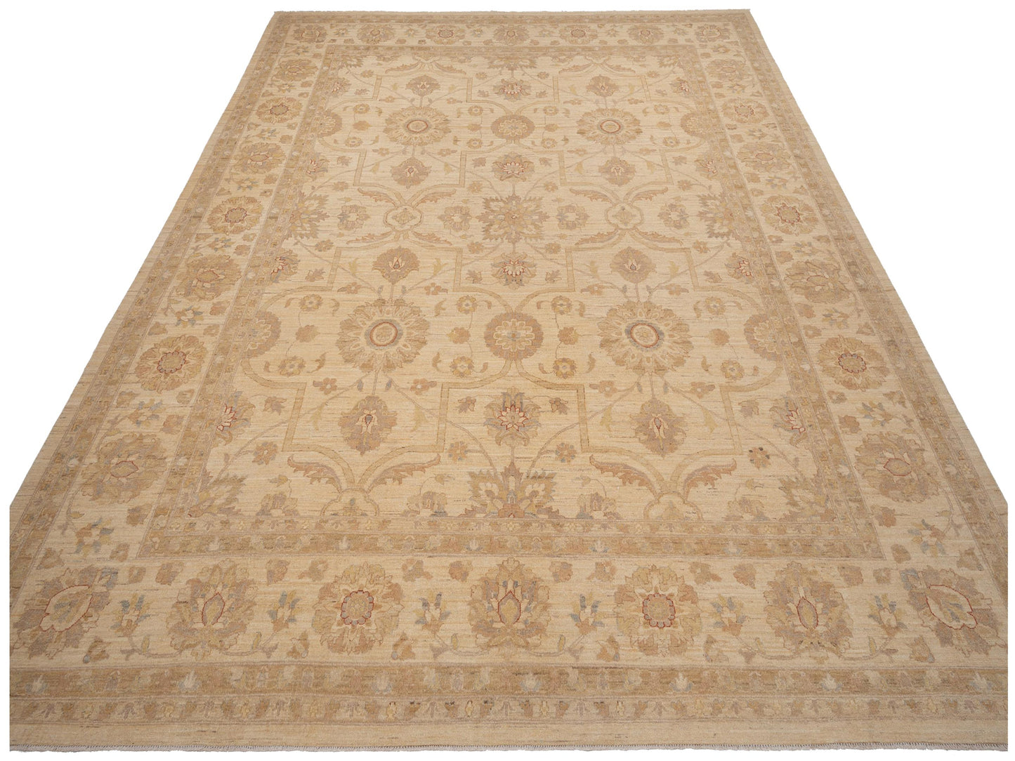 Pasha Sultan 117481 Ivory Ivory Traditional Hand Knotted Rug