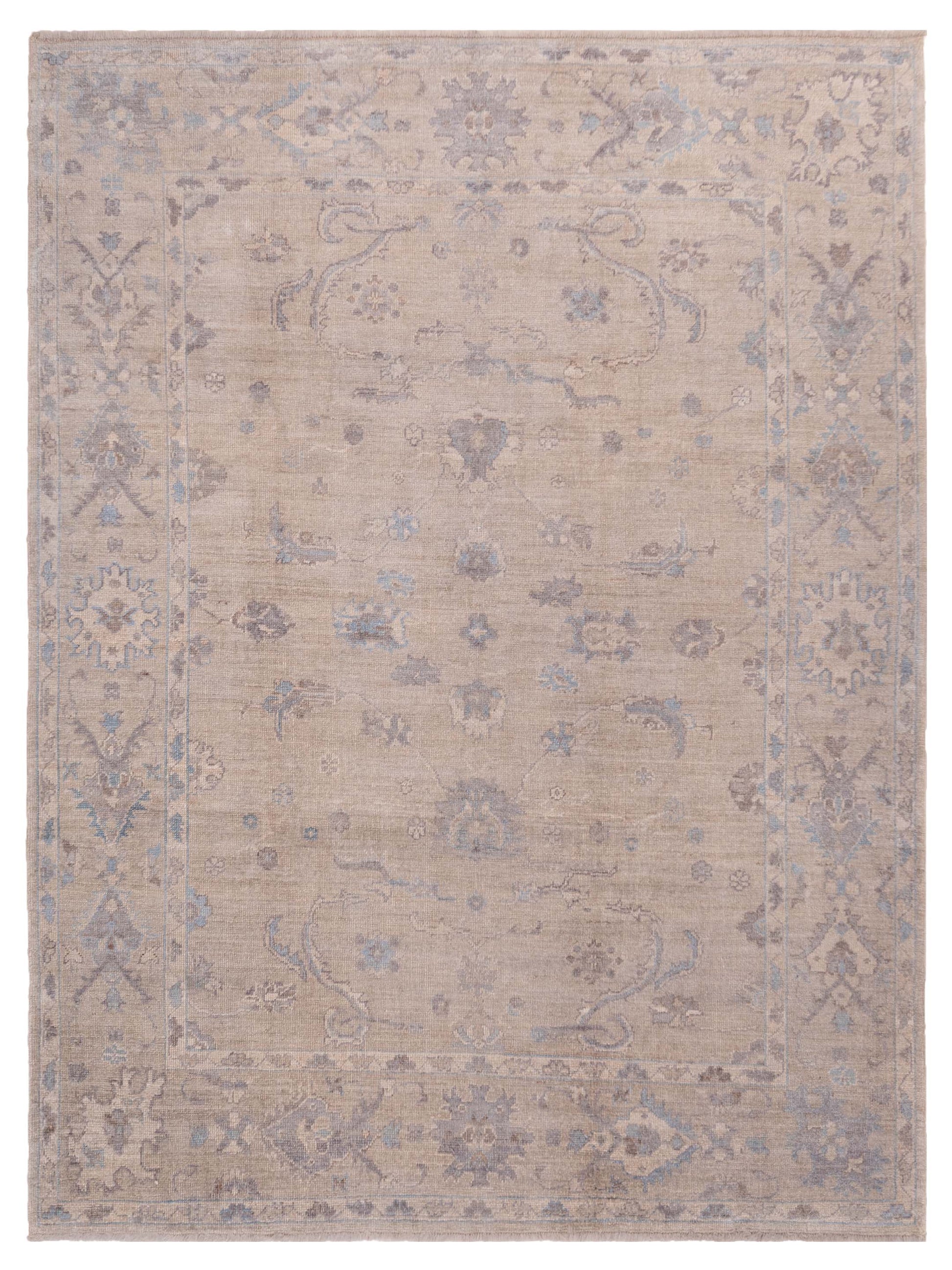 Authentic Angora Oushak Bade Silver Traditional Hand Knotted Rug