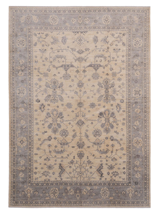 Pasha Authentic Oushak Zile Ivory Traditional Hand Knotted Rug