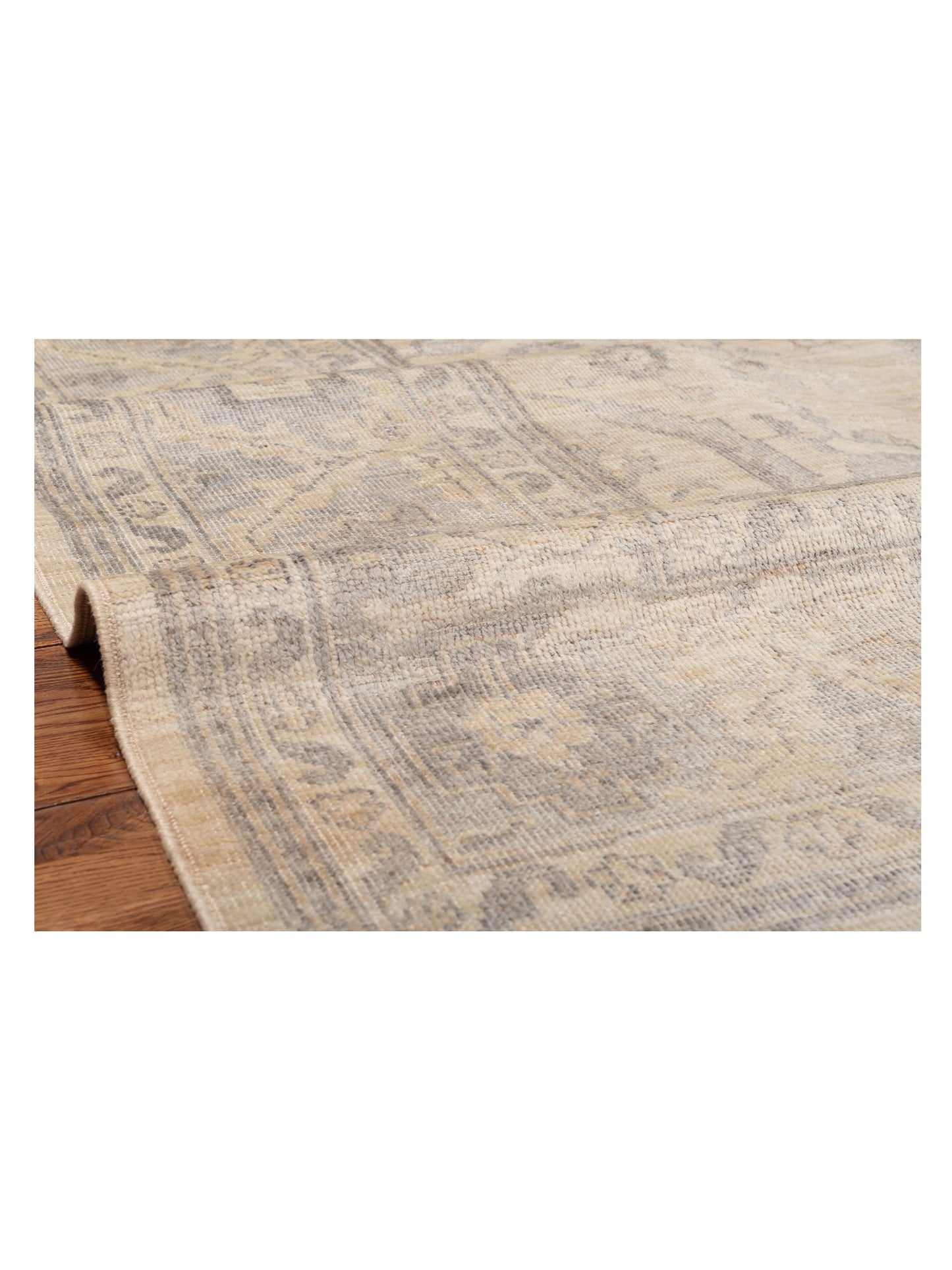 Pasha Authentic Oushak Akane Ivory Silver Traditional Hand Knotted Rug