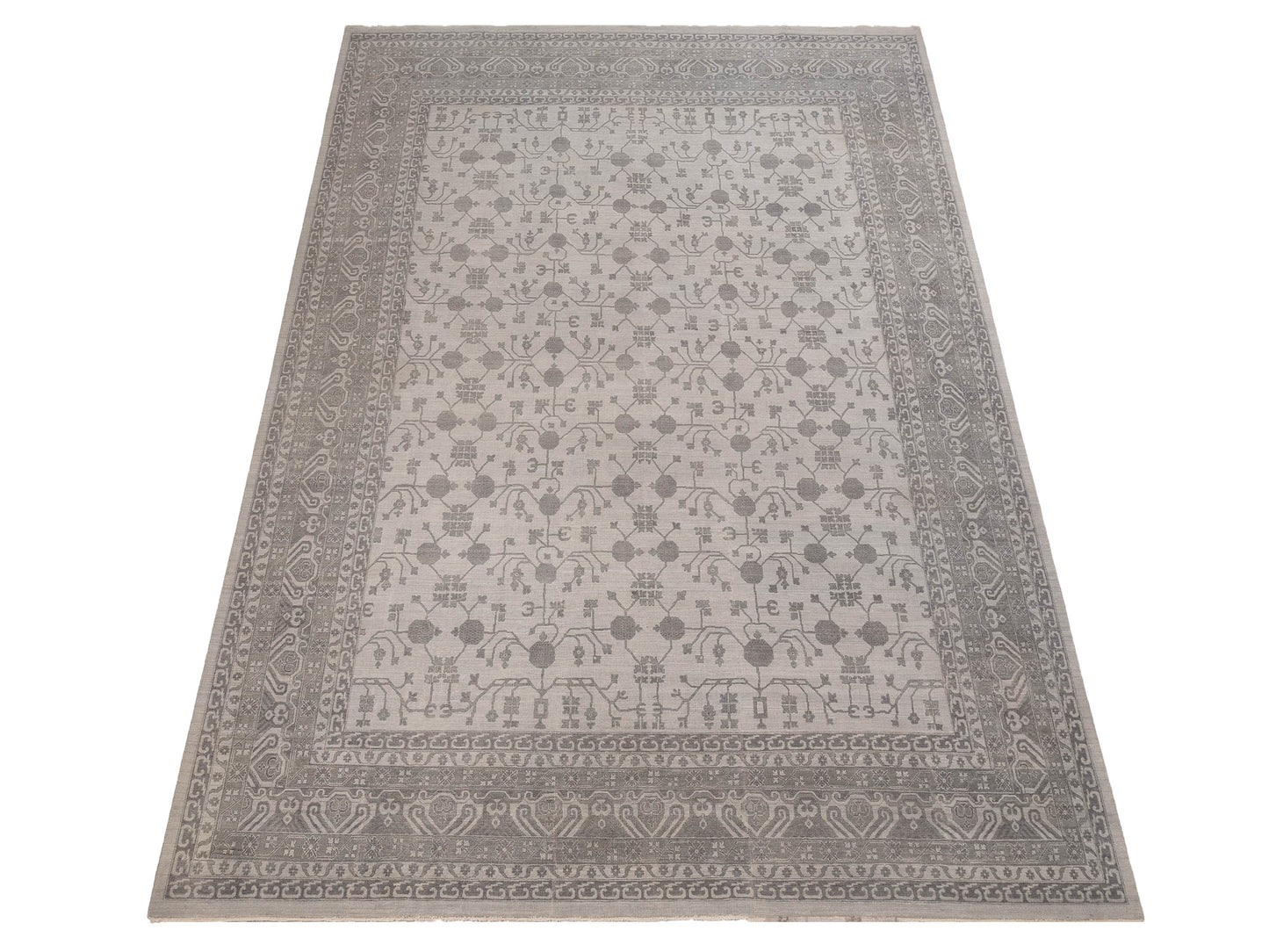 Rajpur Platinum 127386 Ivory Silver Traditional Hand Knotted Rug