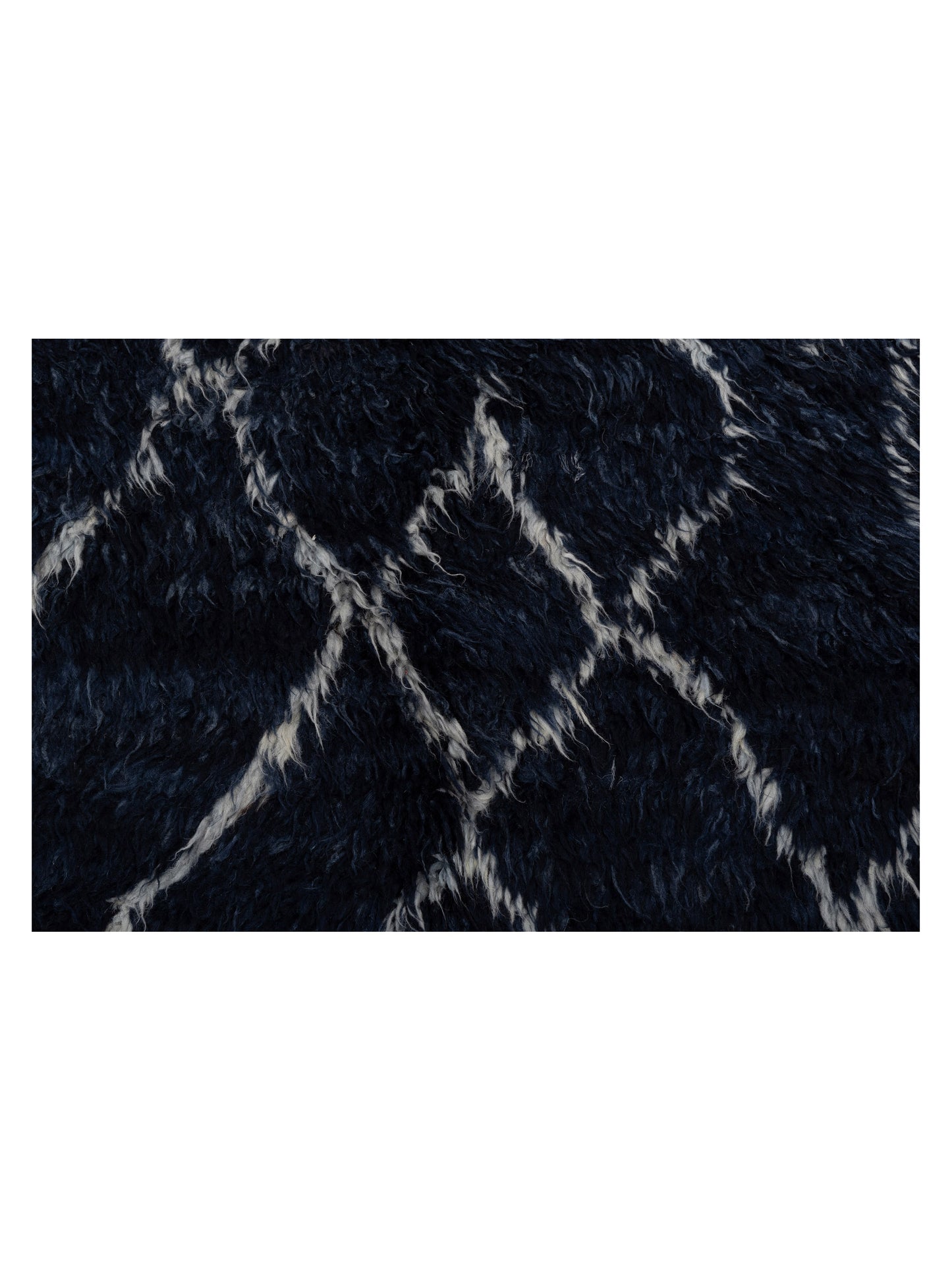 Pasha Berber Aspendos
Aspendos
 Navy Ivory Contemporary Hand Knotted Rug