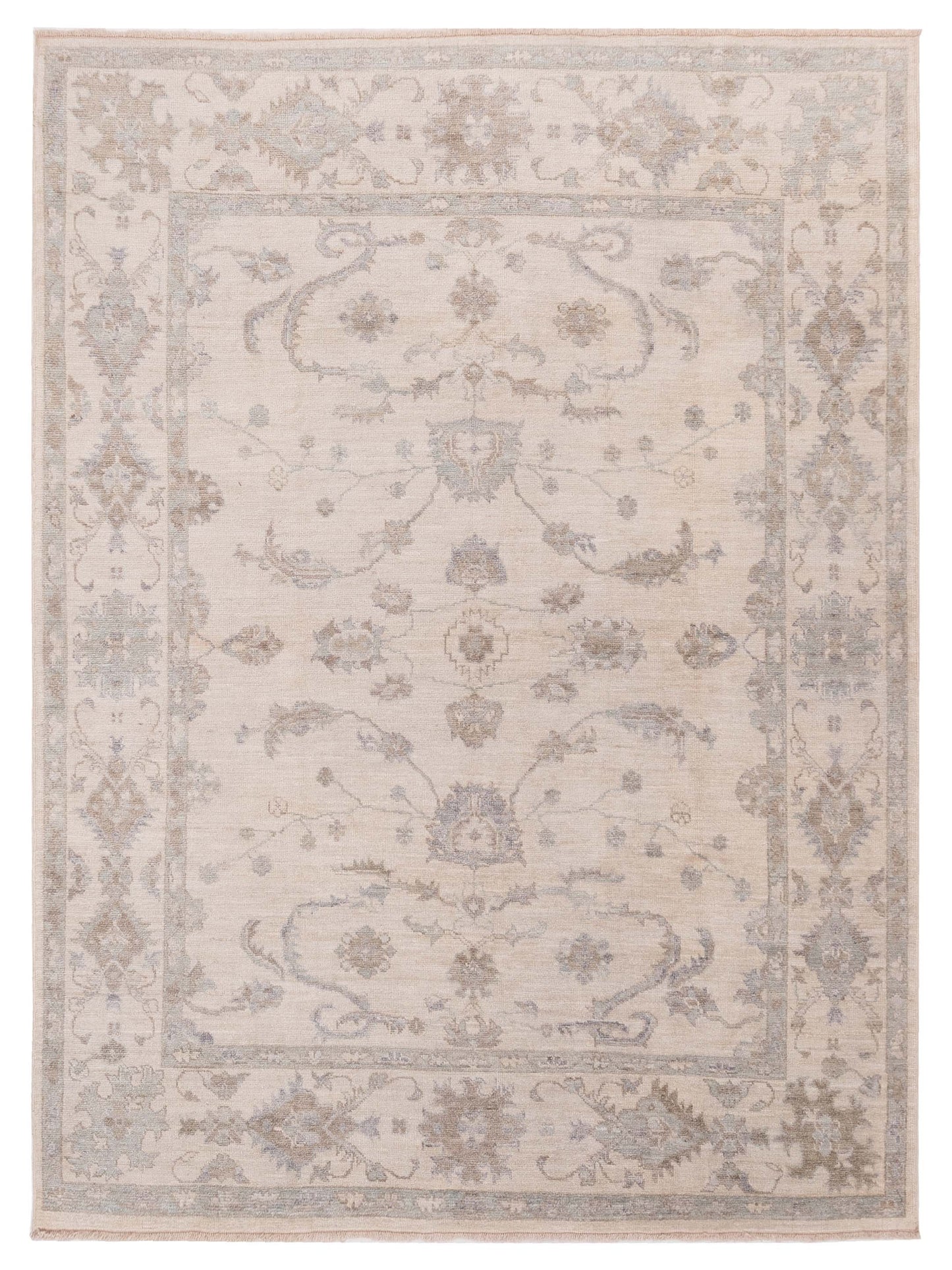 Authentic Angora Oushak Bade Ivory Traditional Hand Knotted Rug